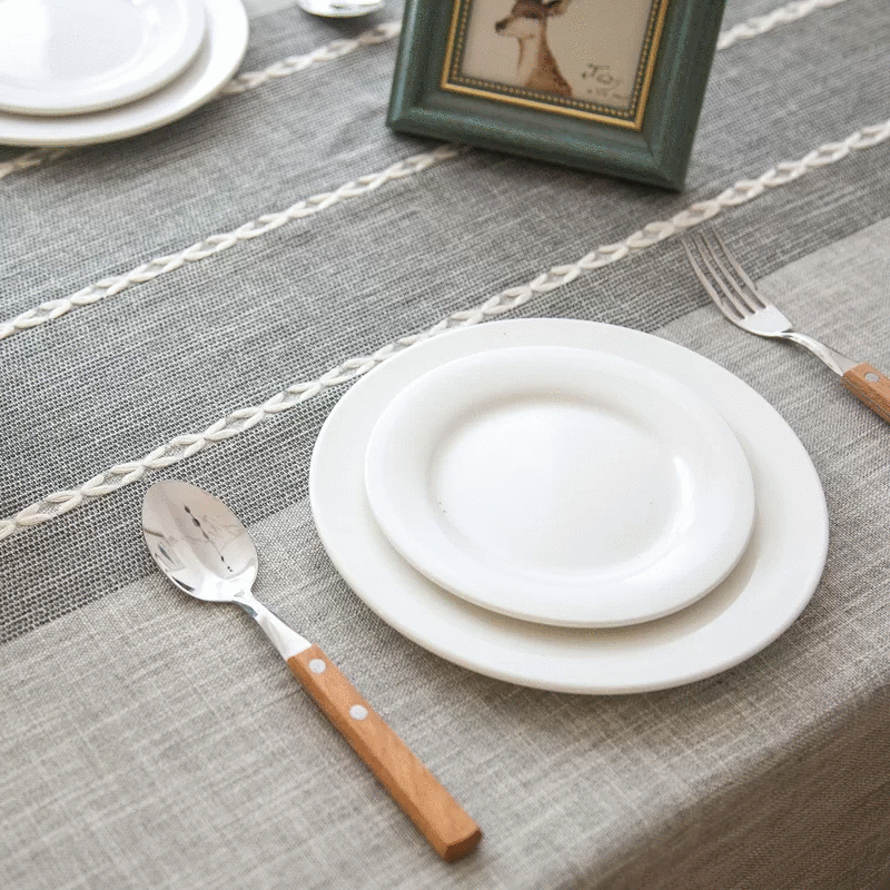 Dagda Elegant Cotton Tablecloth