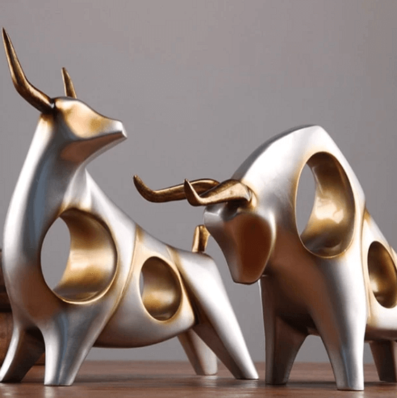 Bull of Wall Street Office Ornament - Nordic Side - arcitecture, decoration, design, El Lobo de Wall Street, home, home decor, home decor idea, home design ida, homedeco, homedecor, homedecor