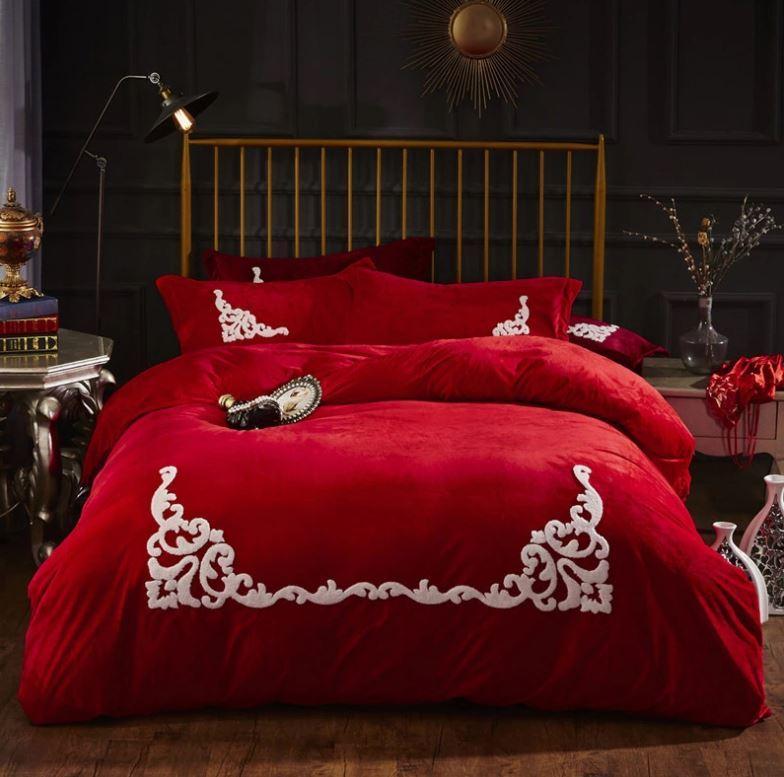 Velvet Embroidered Bedding Set - Nordic Side - 