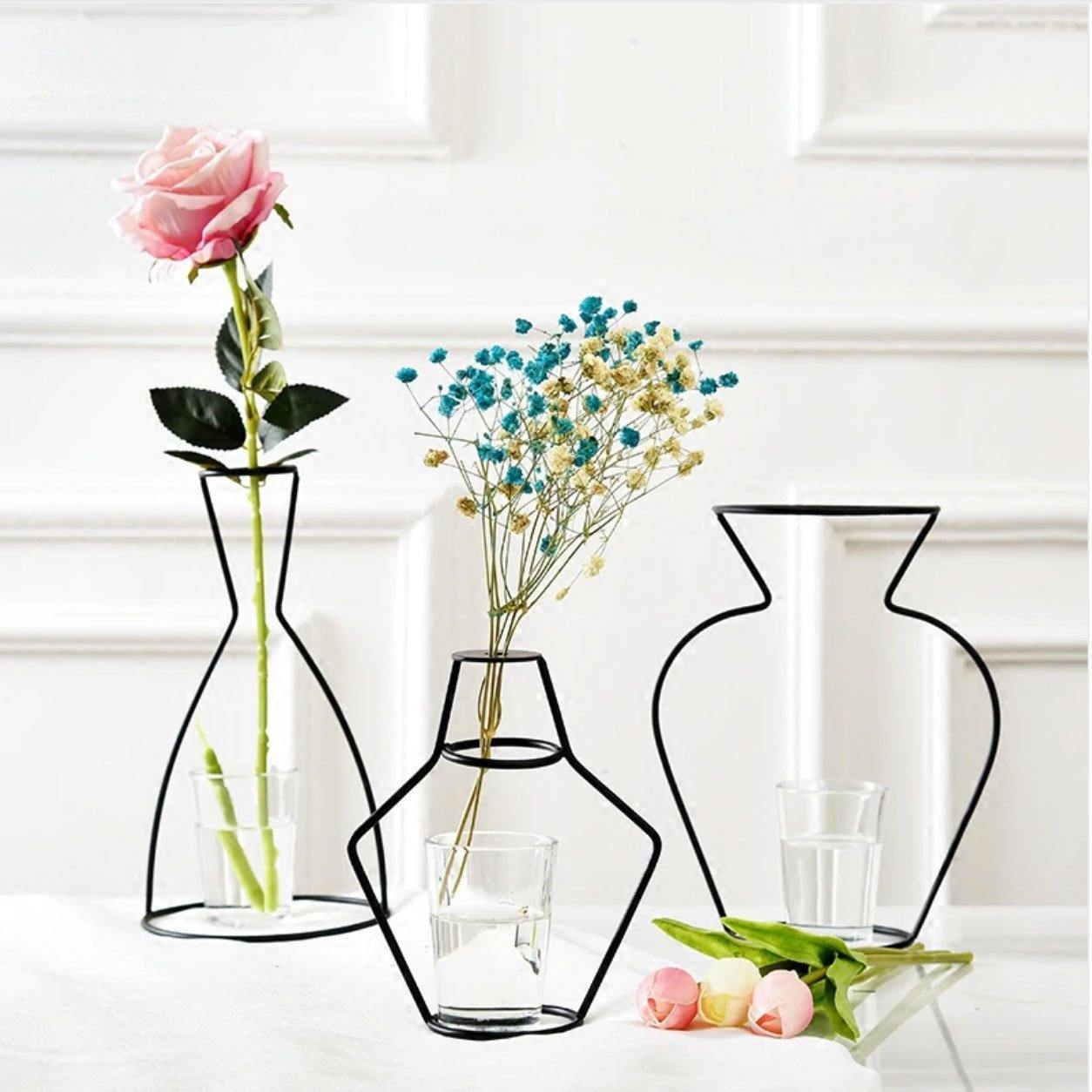 Iron Curved Vases - Nordic Side - 