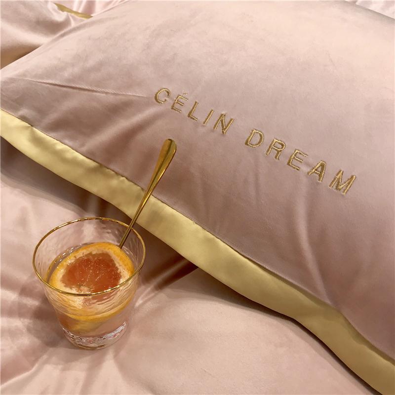 Celne Dream Velvet Bedding Set - Nordic Side - 