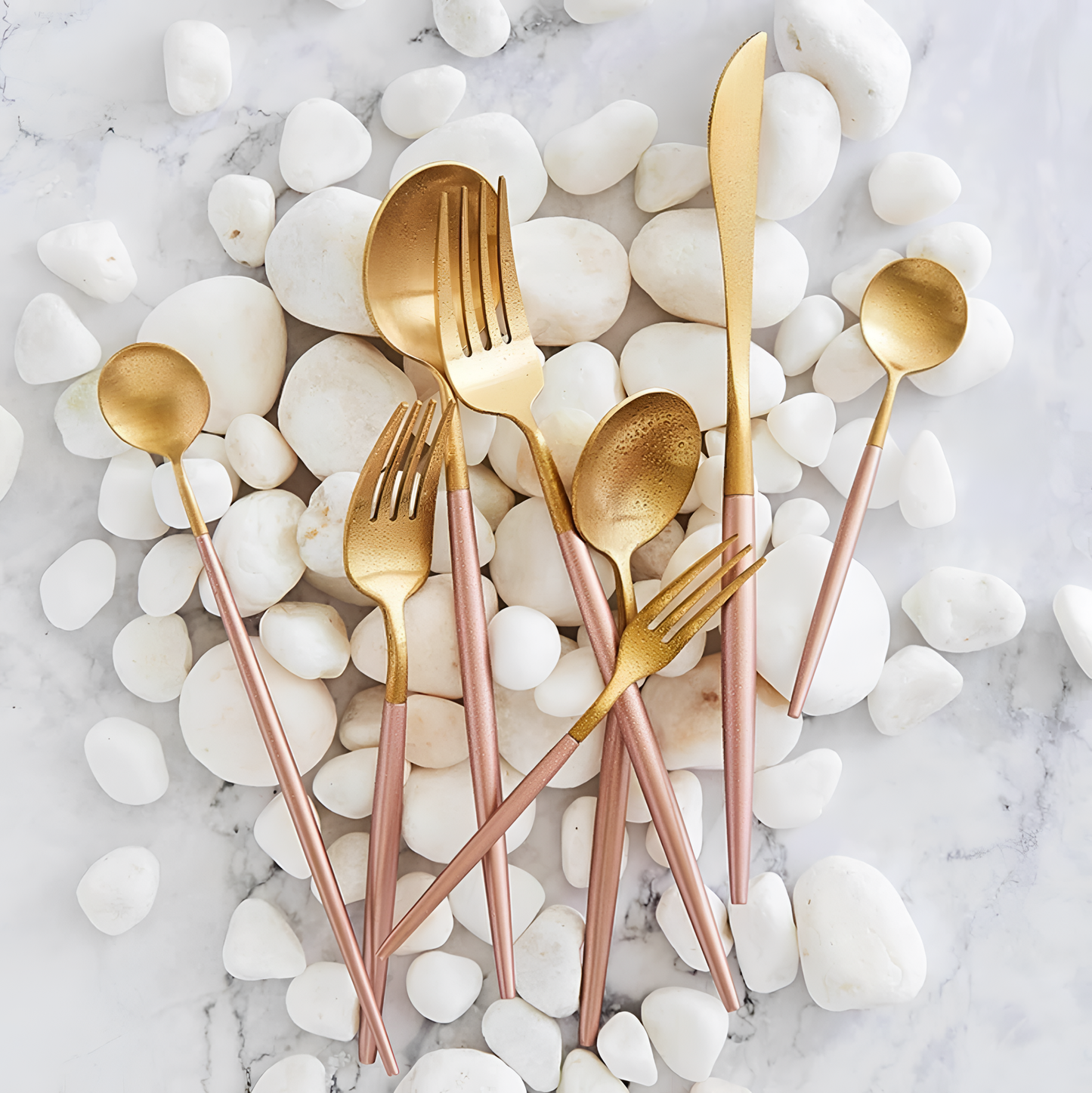 4 4-Piece Pink & Gold Cutlery Set | Tableware | NordicAbode.com