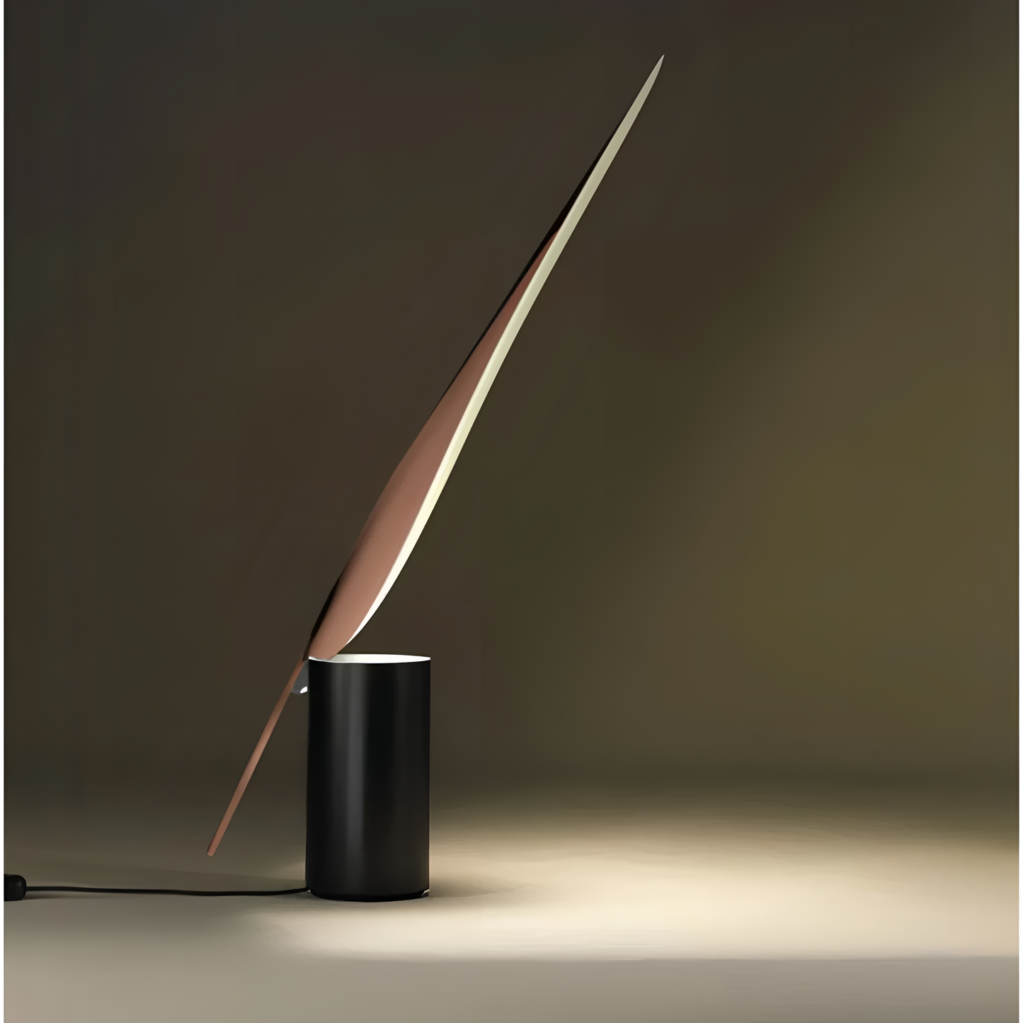 Manu Modern Chrome Table Lamp | Lighting | NordicAbode.com