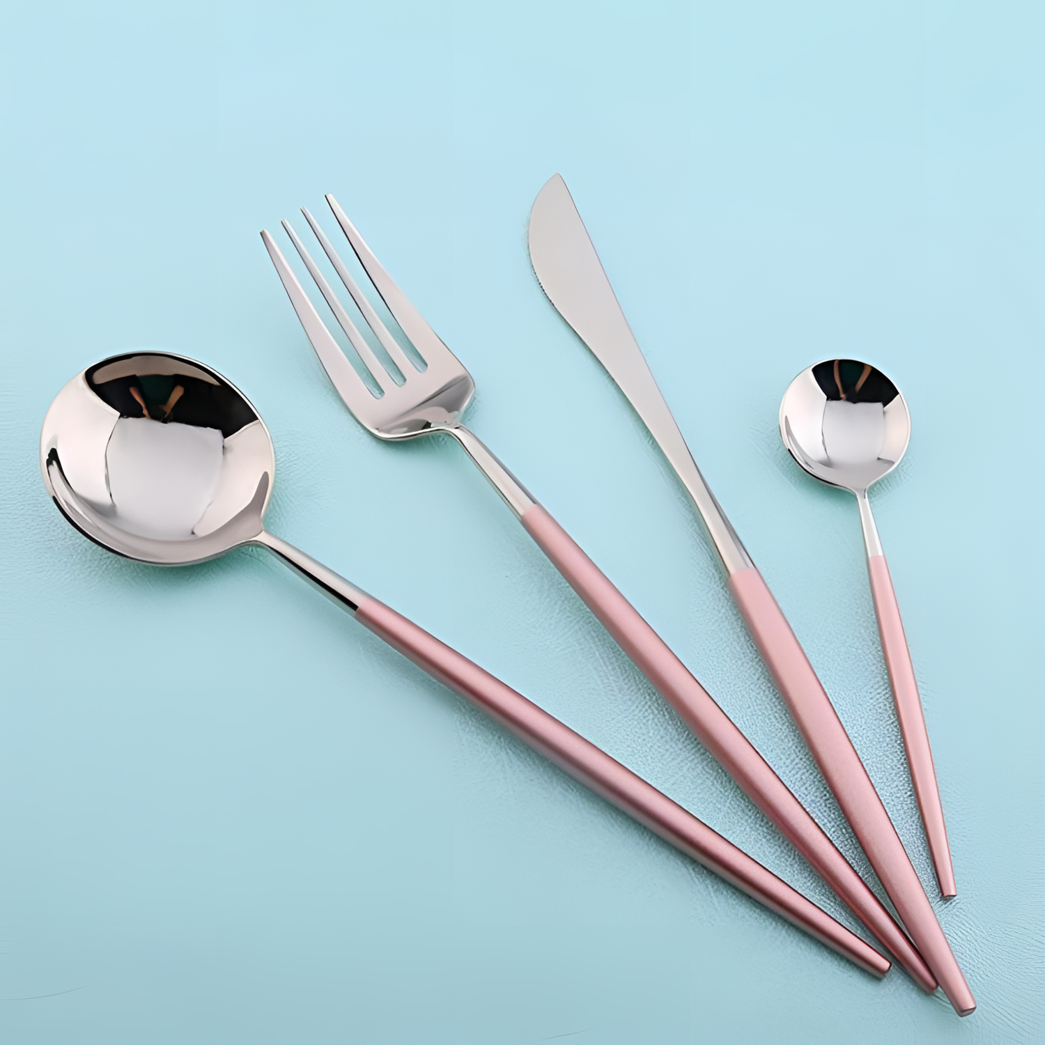 4 4-Piece Pink & Silver Cutlery Set | Tableware | NordicAbode.com