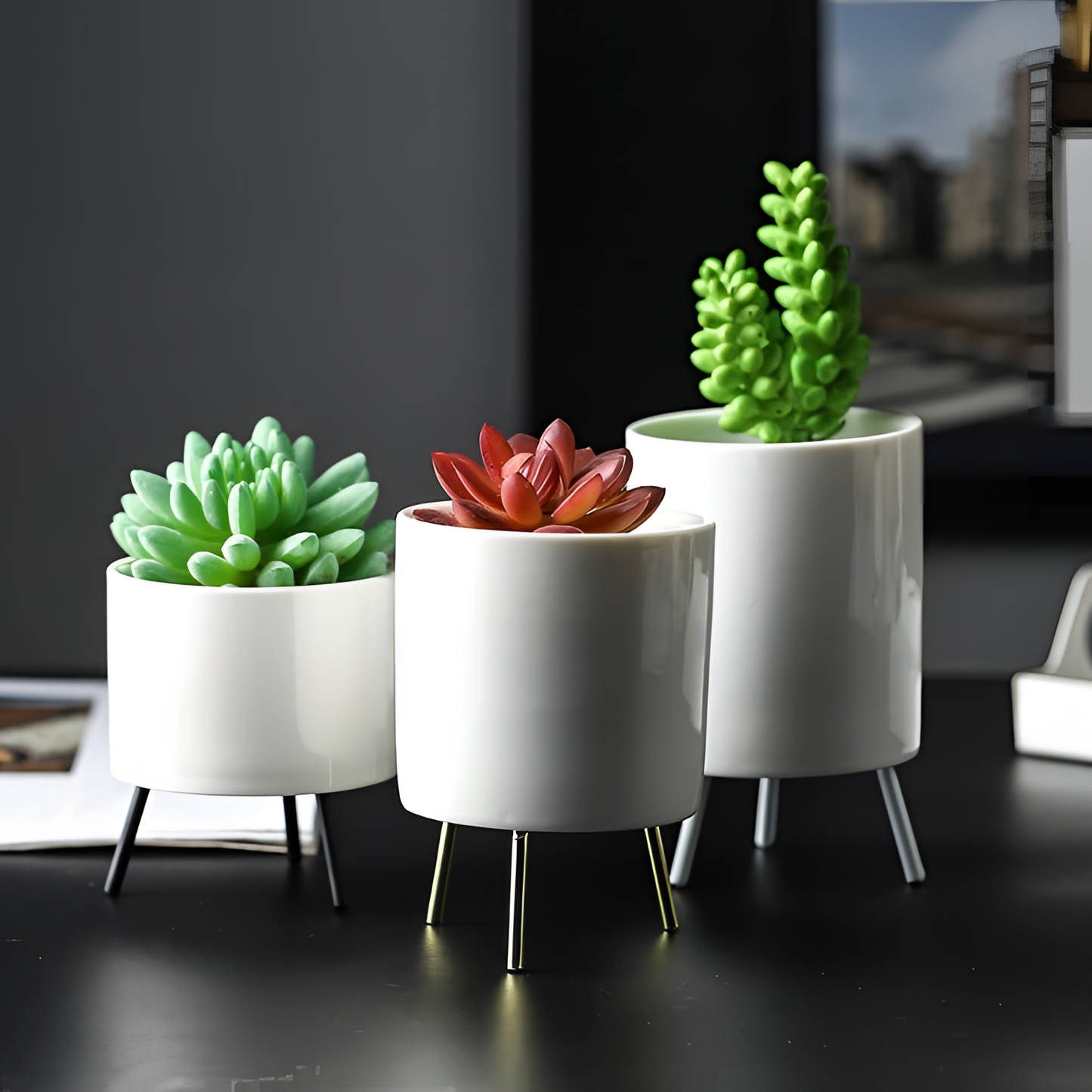 Pot Ceramic Pot with Gold Legs | Planters | NordicAbode.com