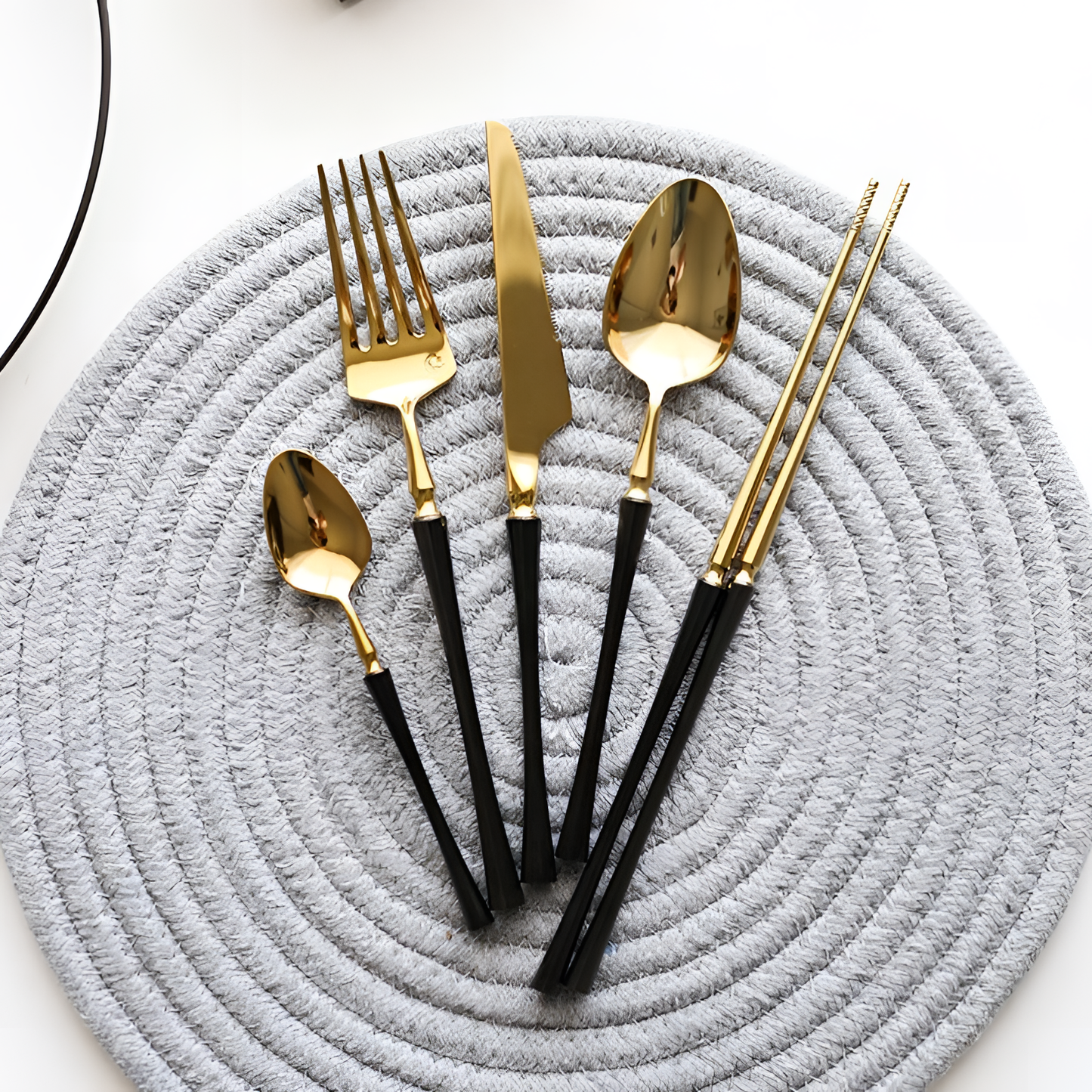 Altin Lavishery Decor Black Gold Flatware | Serveware | NordicAbode.com