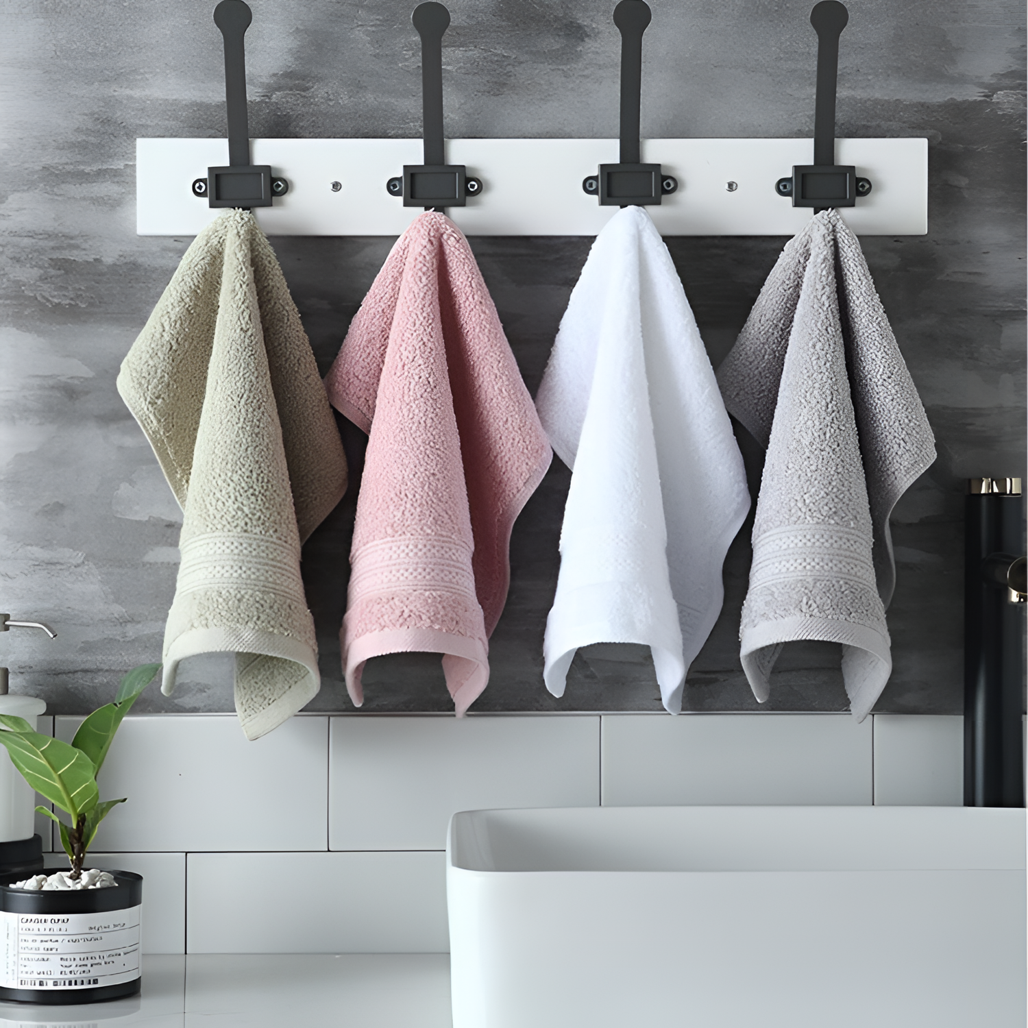 Luxurious Spanish Style Towel Set | Bath Textiles | NordicAbode.com