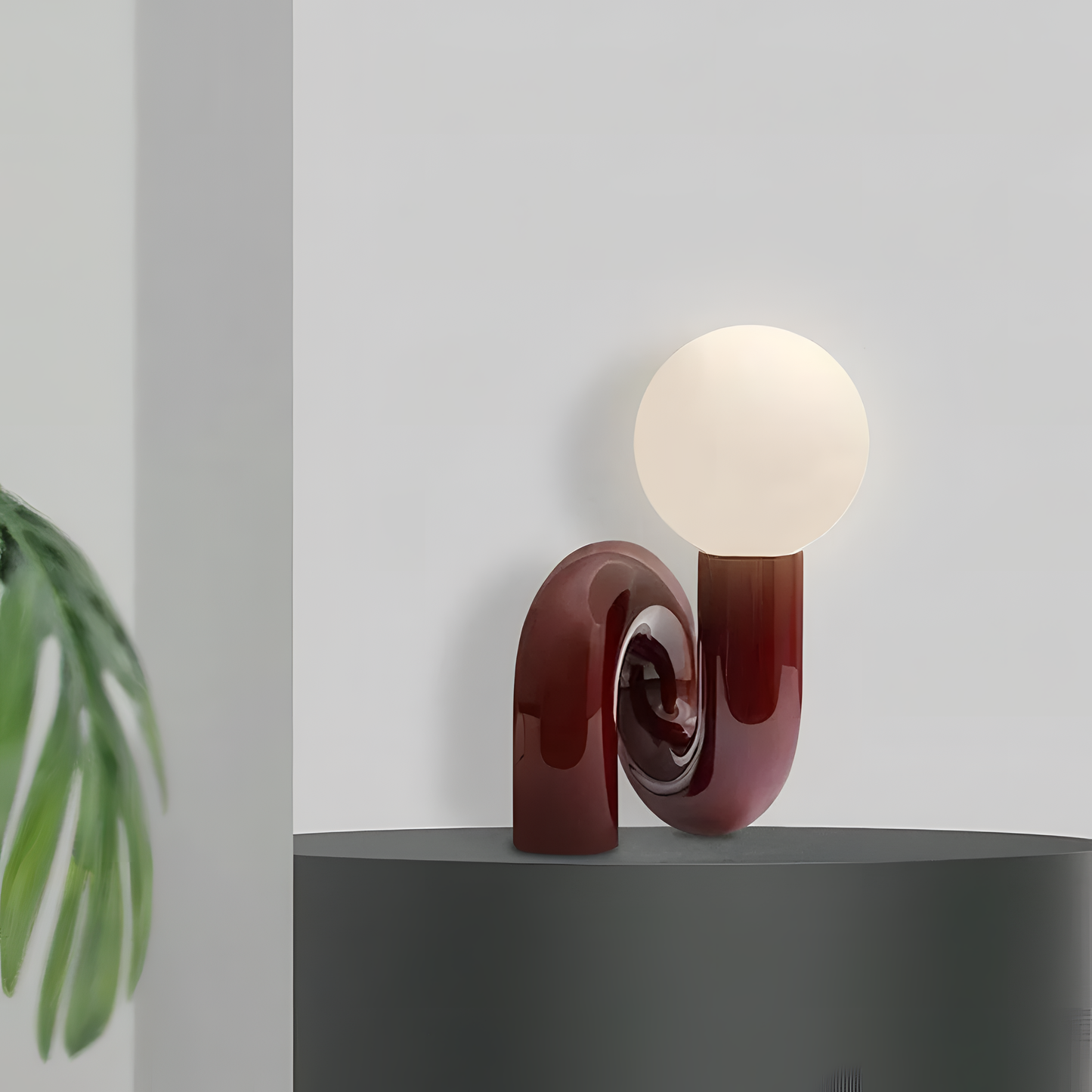 Ivy Modern Red Art Deco Lamp | Lighting | NordicAbode.com