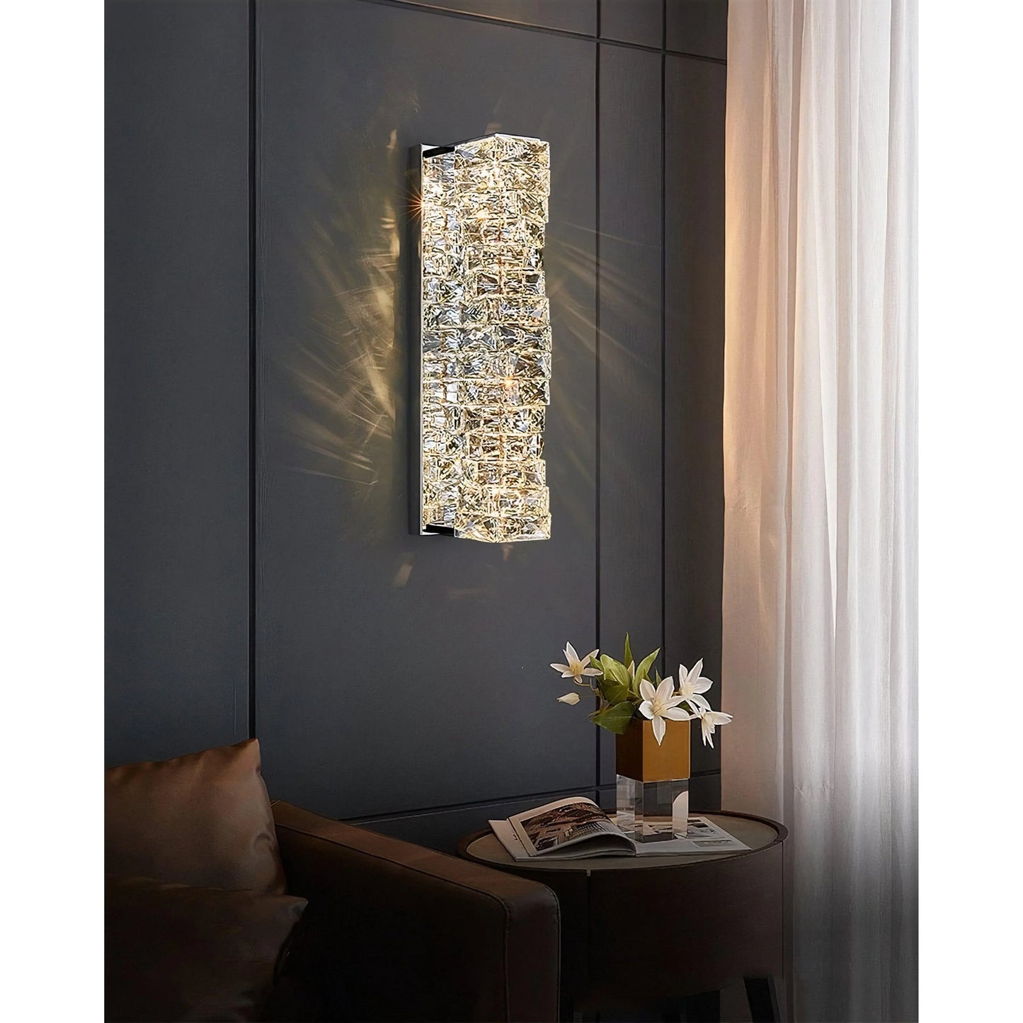 Zailika Sophisticated Crystal Wall Light