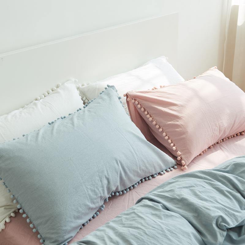 Cotton Pom Edge Pillowcase - Nordic Side - 