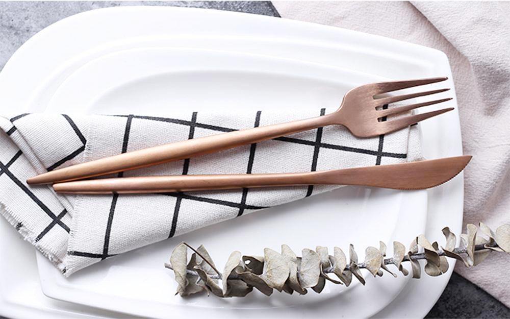 4 Pcs Rose Gold Cutlery Set - Nordic Side - 