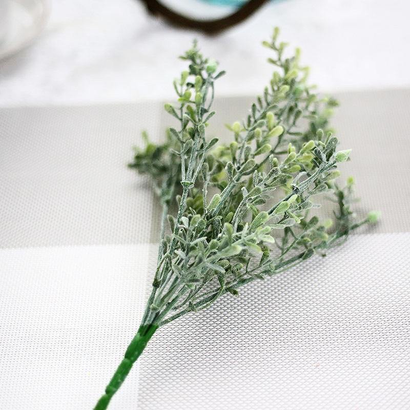 Small Eucalyptus Branches - Nordic Side - 