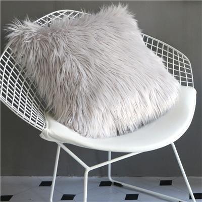 Plush Faux Fur Cushion Cover - Nordic Side - 