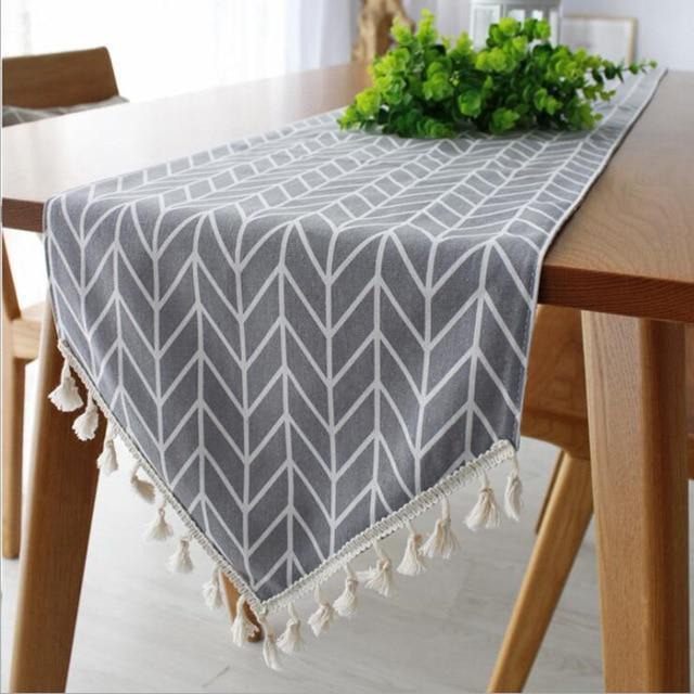 Zora - Modern Table Runner - Nordic Side - 05-29