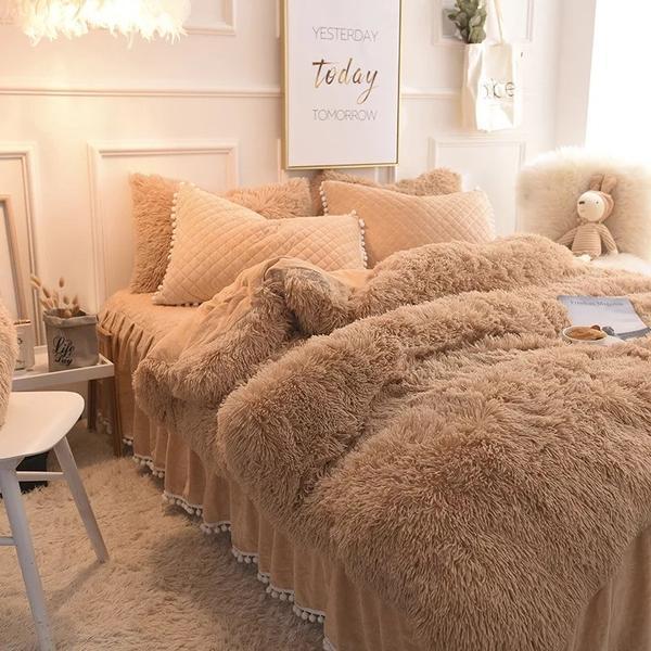 Luxury Faux Fur Bedding - Nordic Side - 